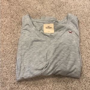 Hollister Long Sleeved v neck Grey Shirt (medium)
